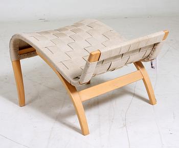 FOTPALL, "Pernilla", design Bruno Mathsson.