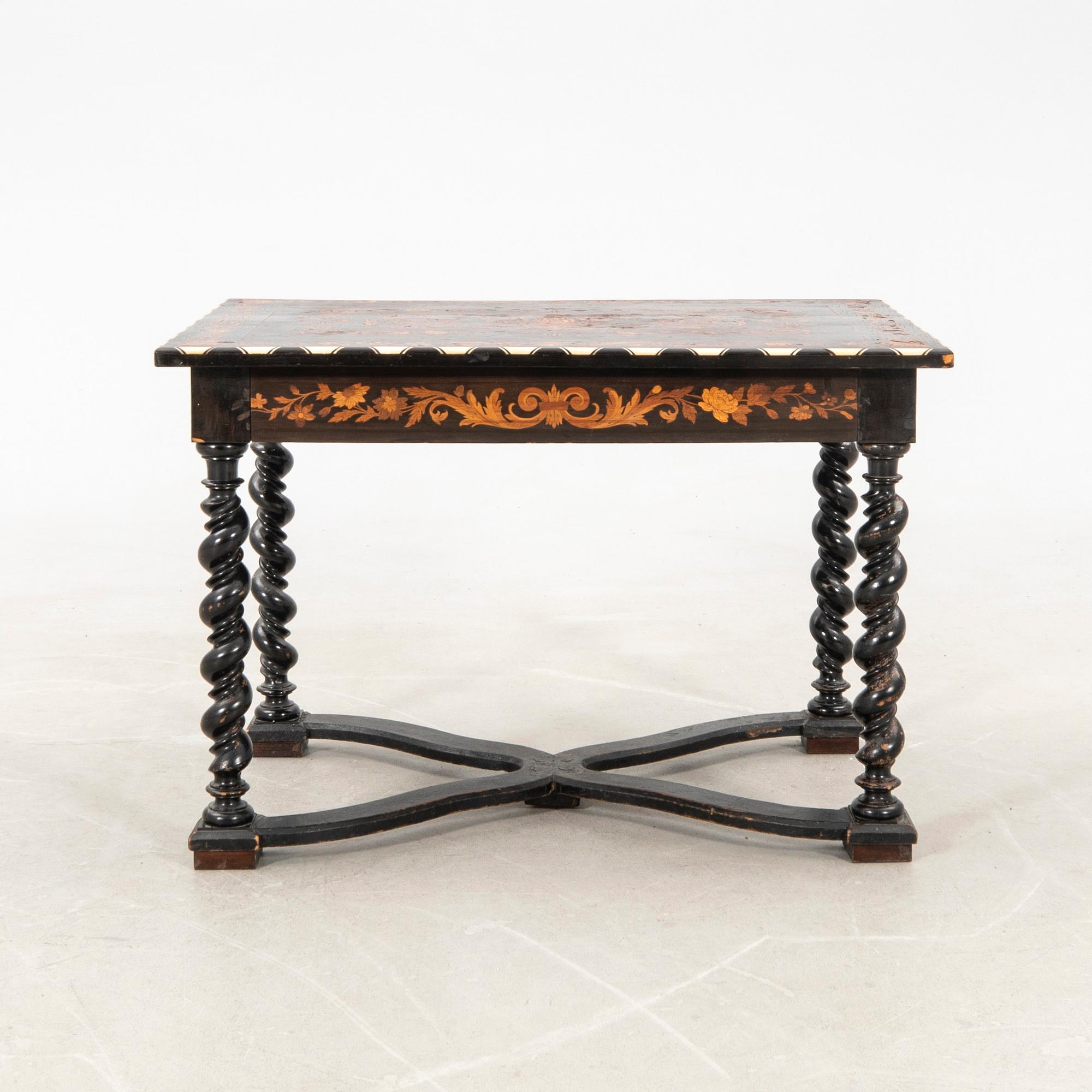 Table, Baroque style, late 19th century.