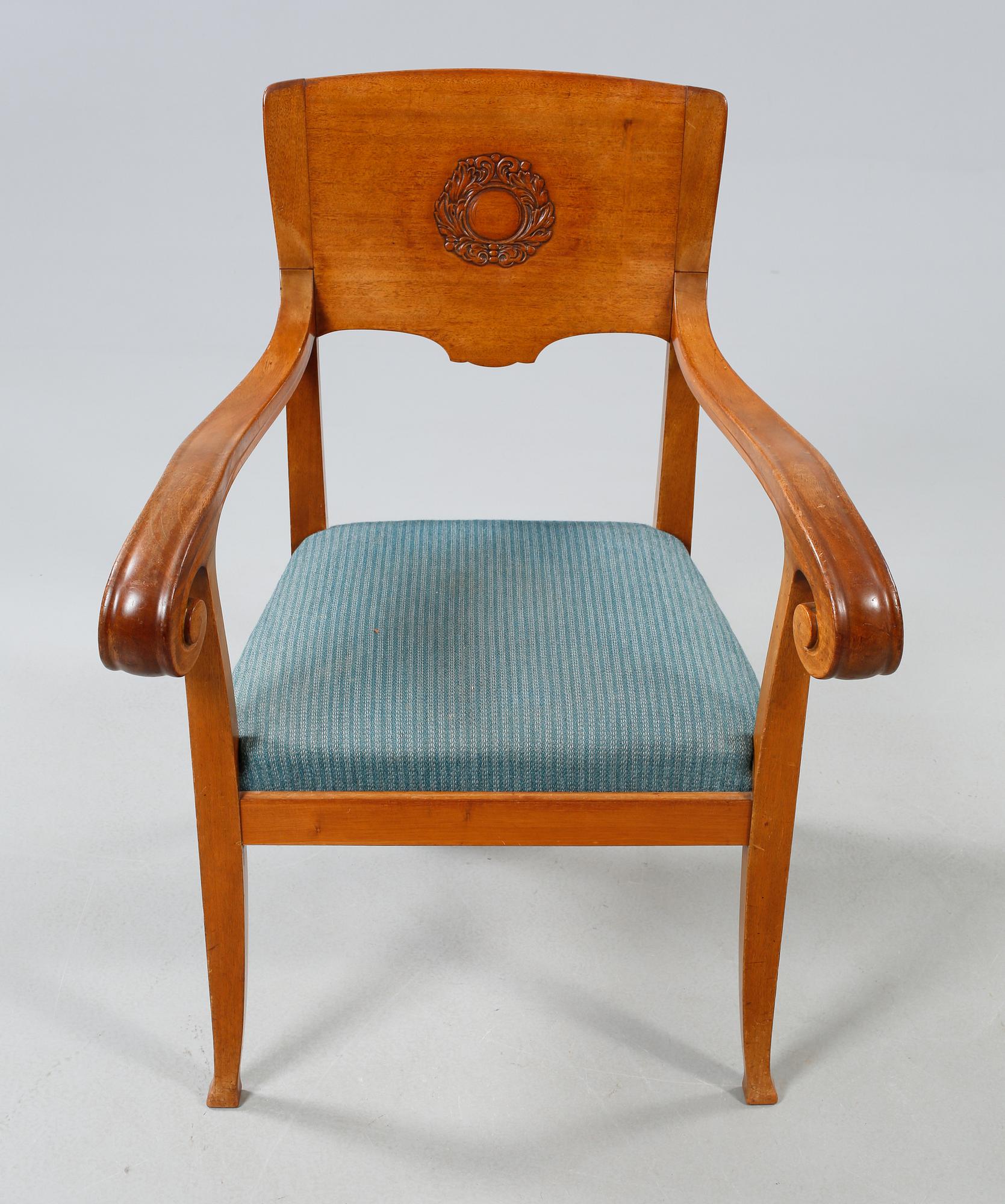 STOLAR, 4 st samt KARMSTOLAR, 2 st, jugend, 1900-talets början.