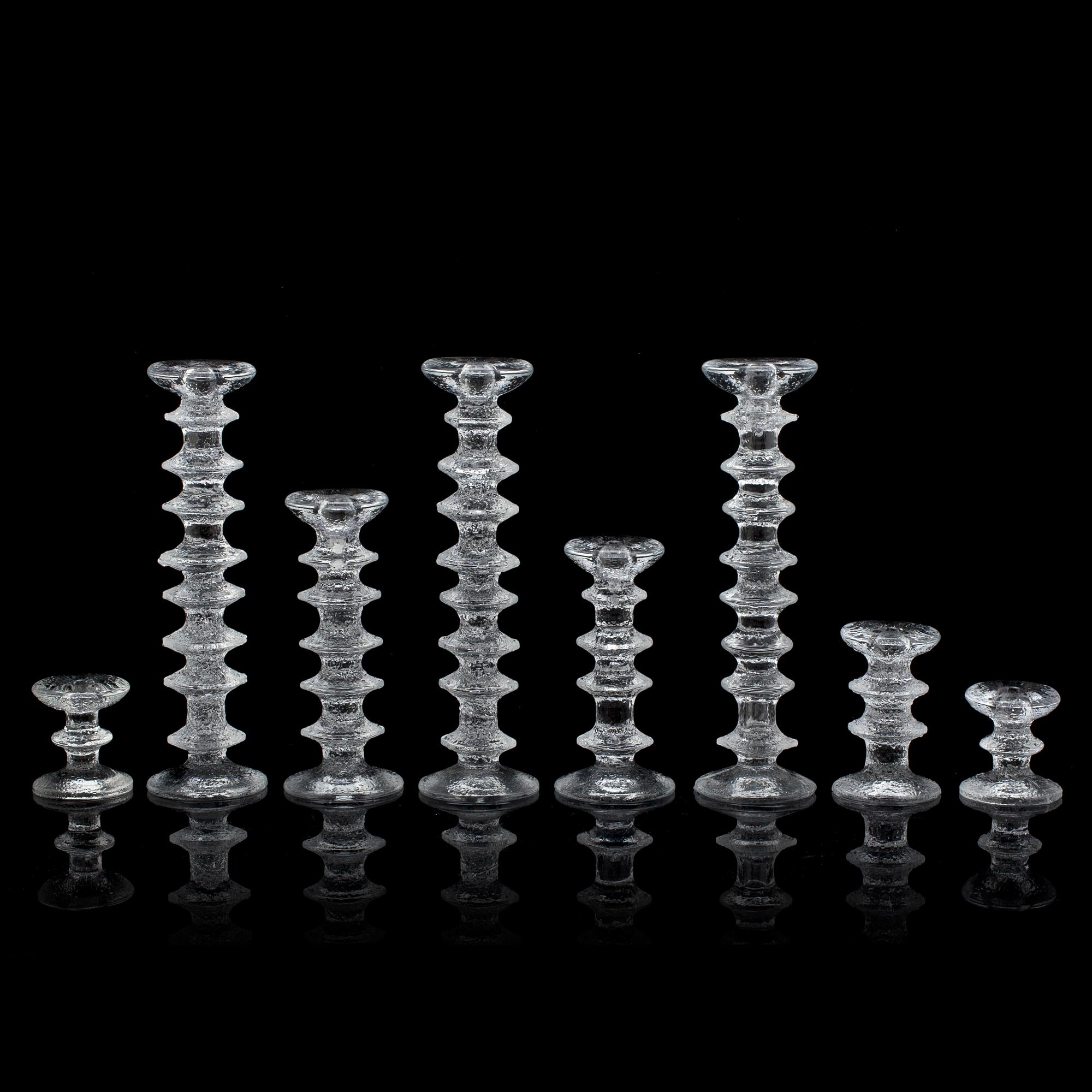 TIMO SARPANEVA, ljusstakar, 8 st, glas, "Festivo", Iittala, Finland.