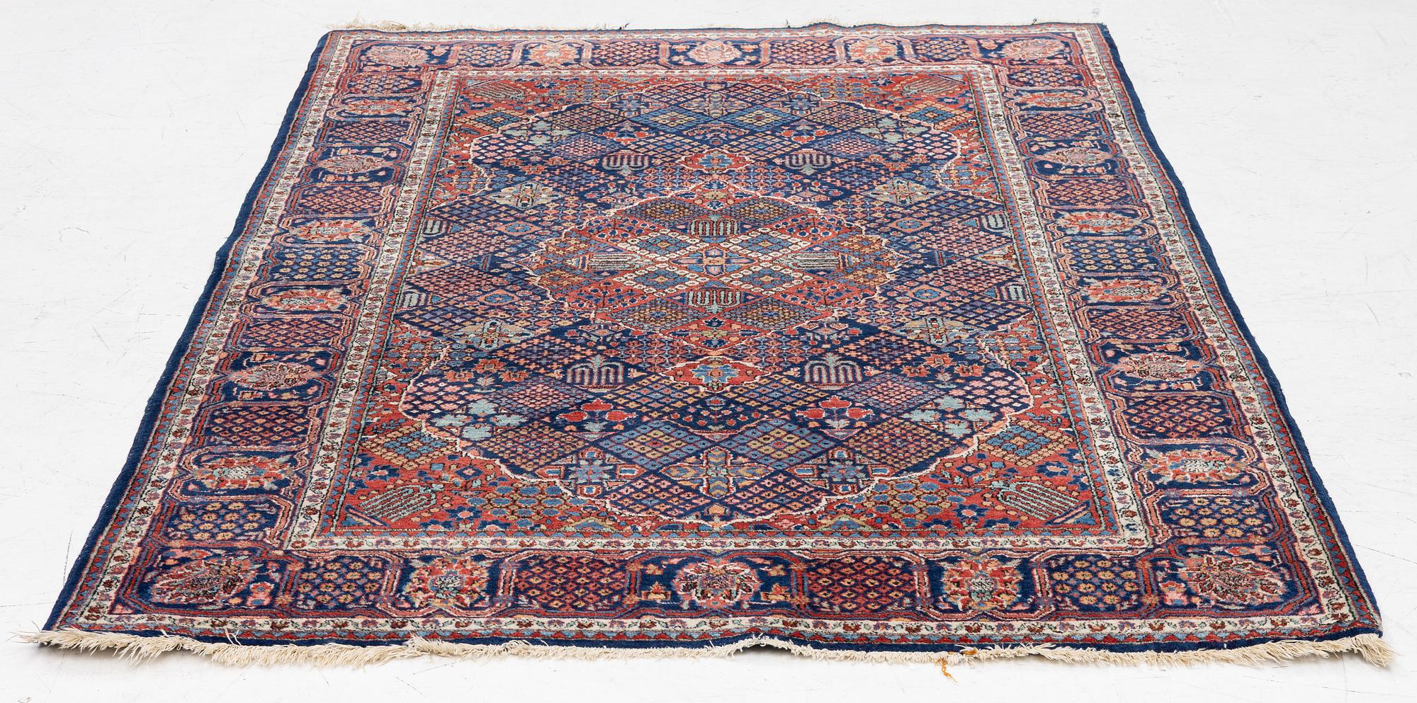 An antique Joshagan, Central Persia, c. 205 x 135 cm.