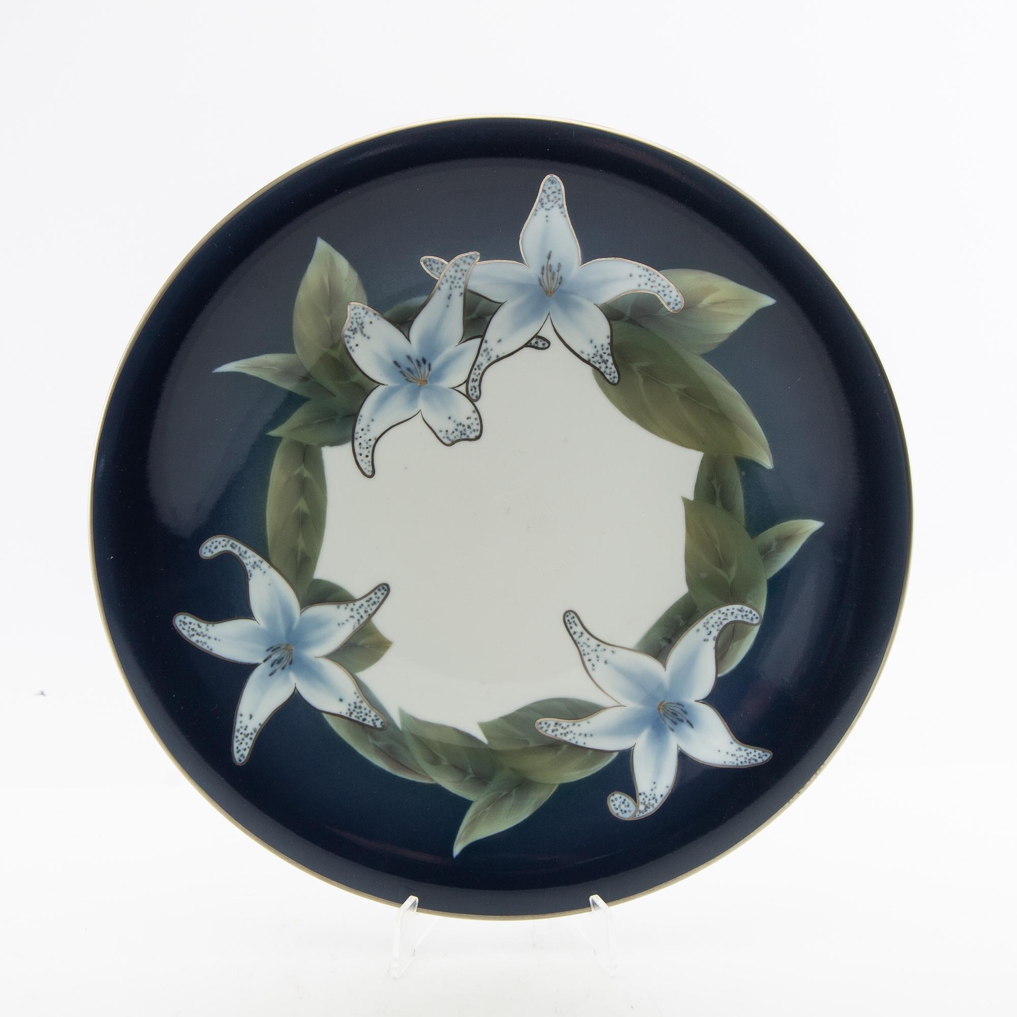 Vaser ett par samt fat Royal Copenhagen Danmark 1900-talets andra hälft porslin.