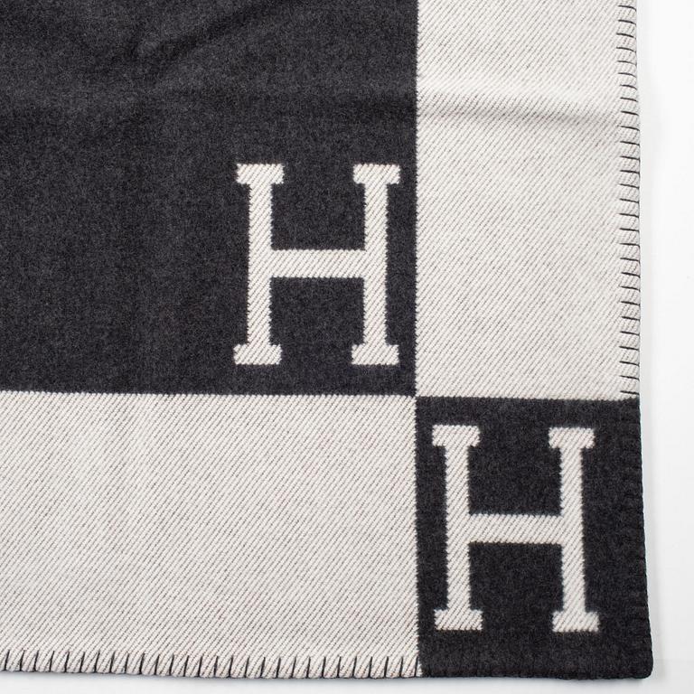 Hermès, A wool/cashmere throw, "Avalon".
