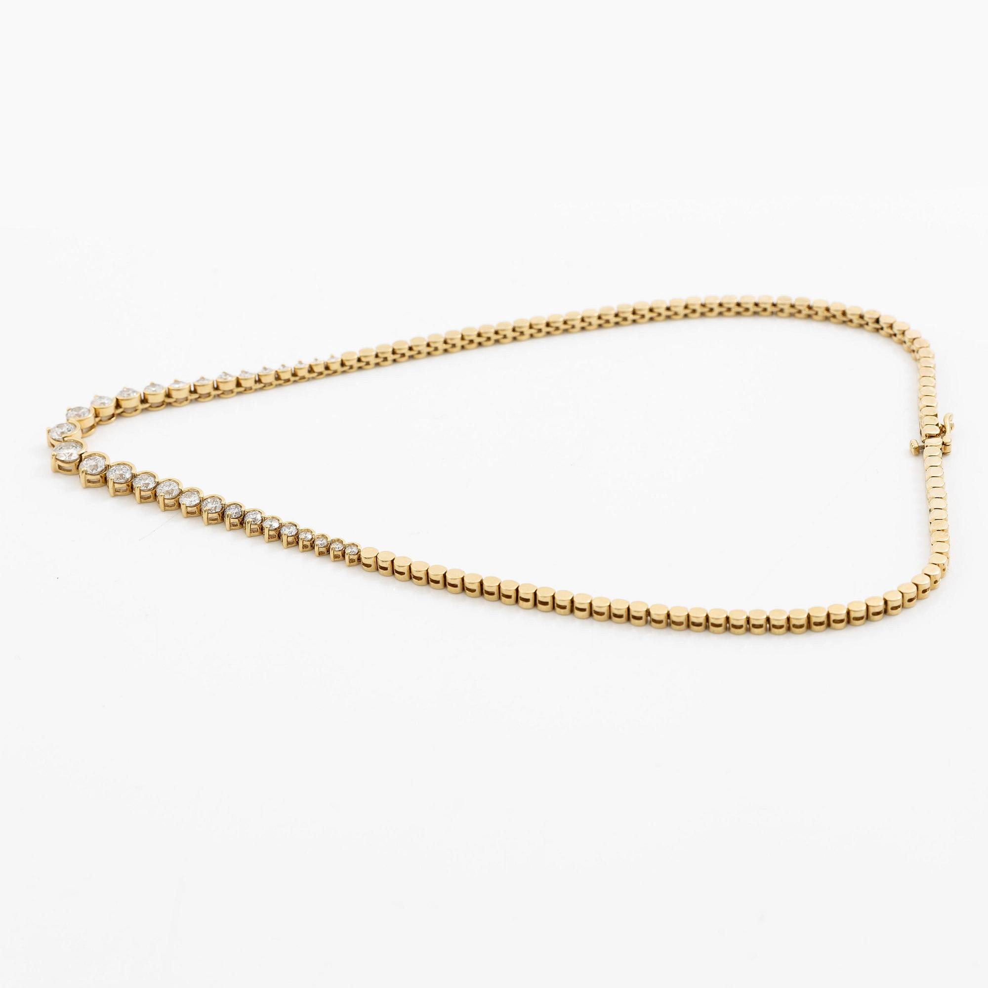 A necklace 14K gold with round brilliant-cut diamonds, second half of the 20th century.