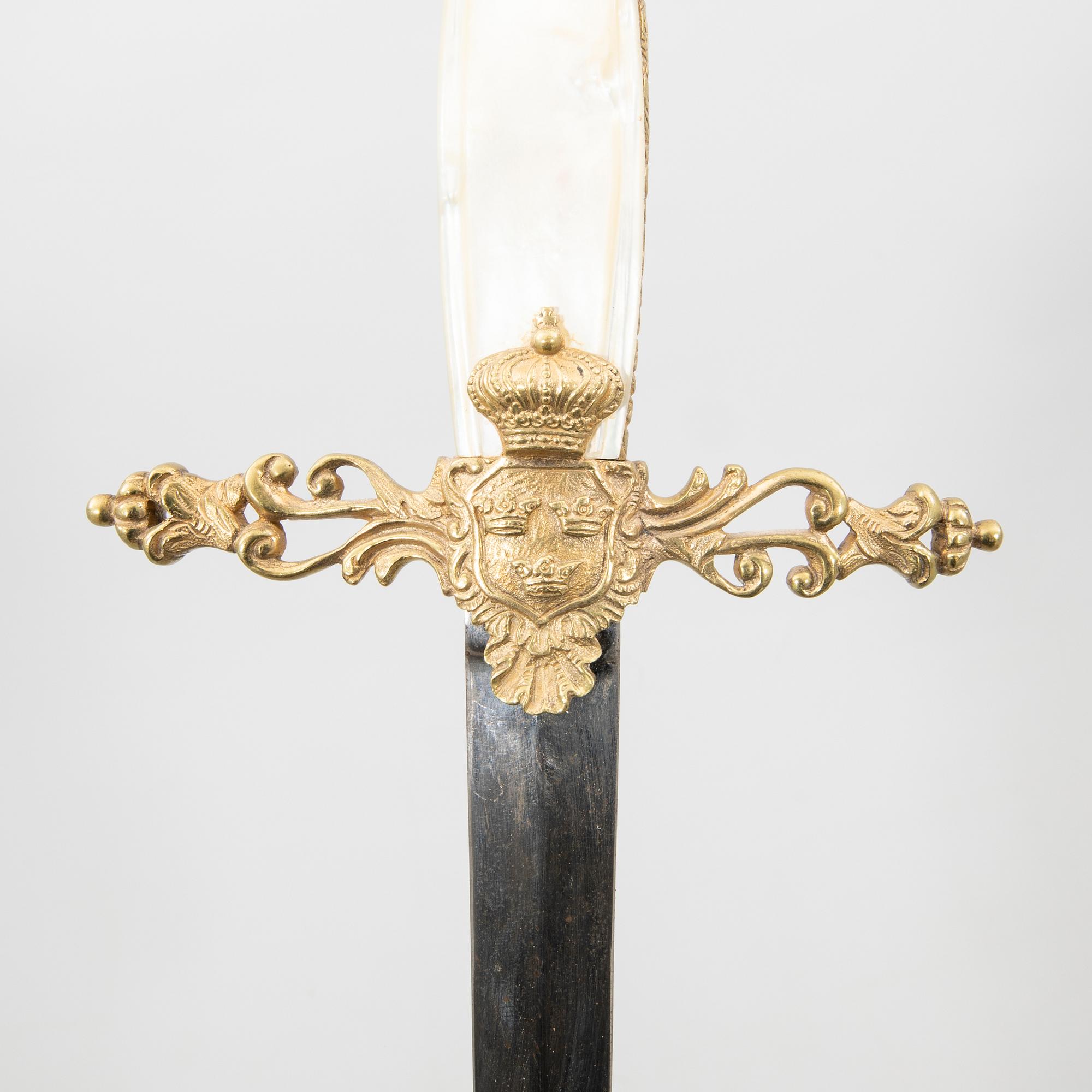 Värja svensk, för ämbetsman, 18/1900-tal, med balja.