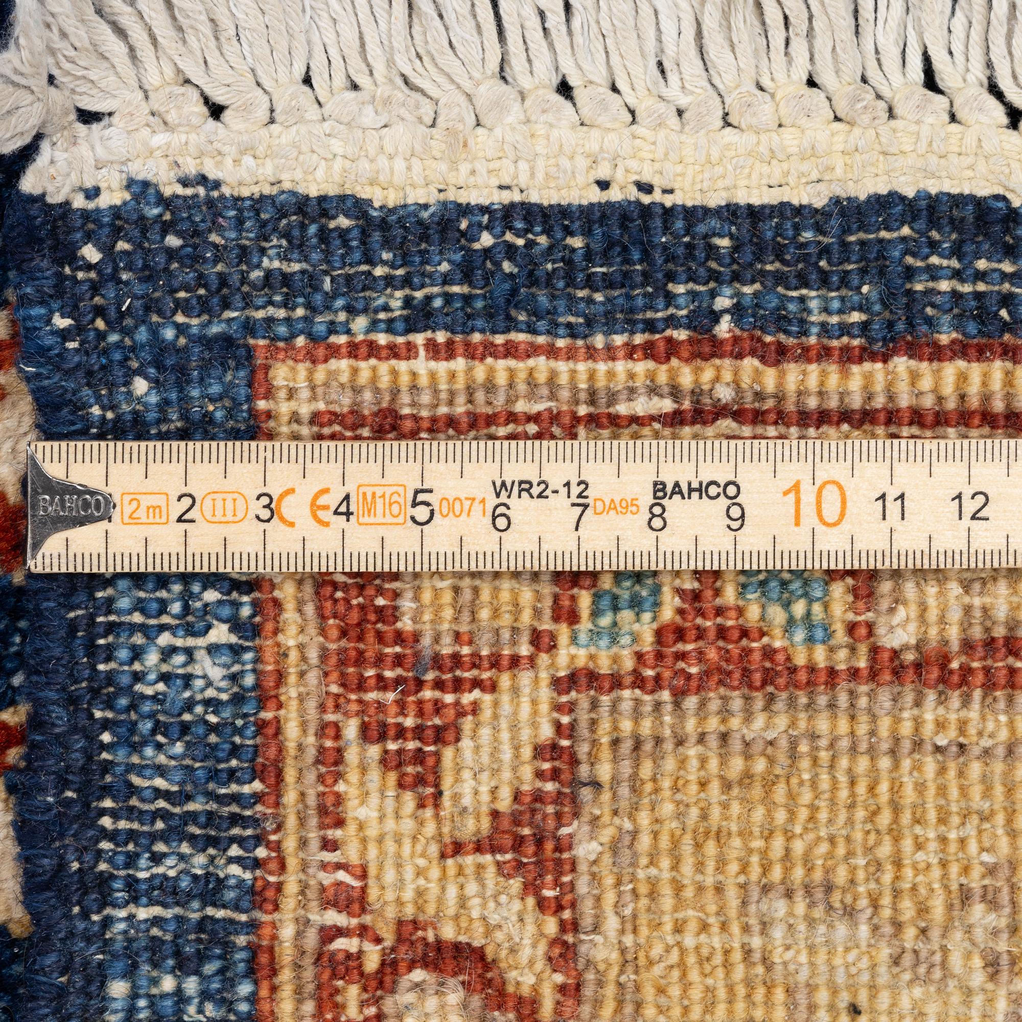 Matta, orientalisk, 302 x 202 cm.