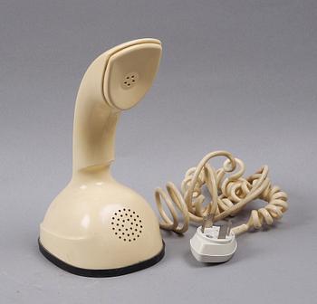 TELEFON, Ericofonen, s.k. Kobratelefon. Formgiven av Blomberg, Lysell och Thames. 1953-1954.
