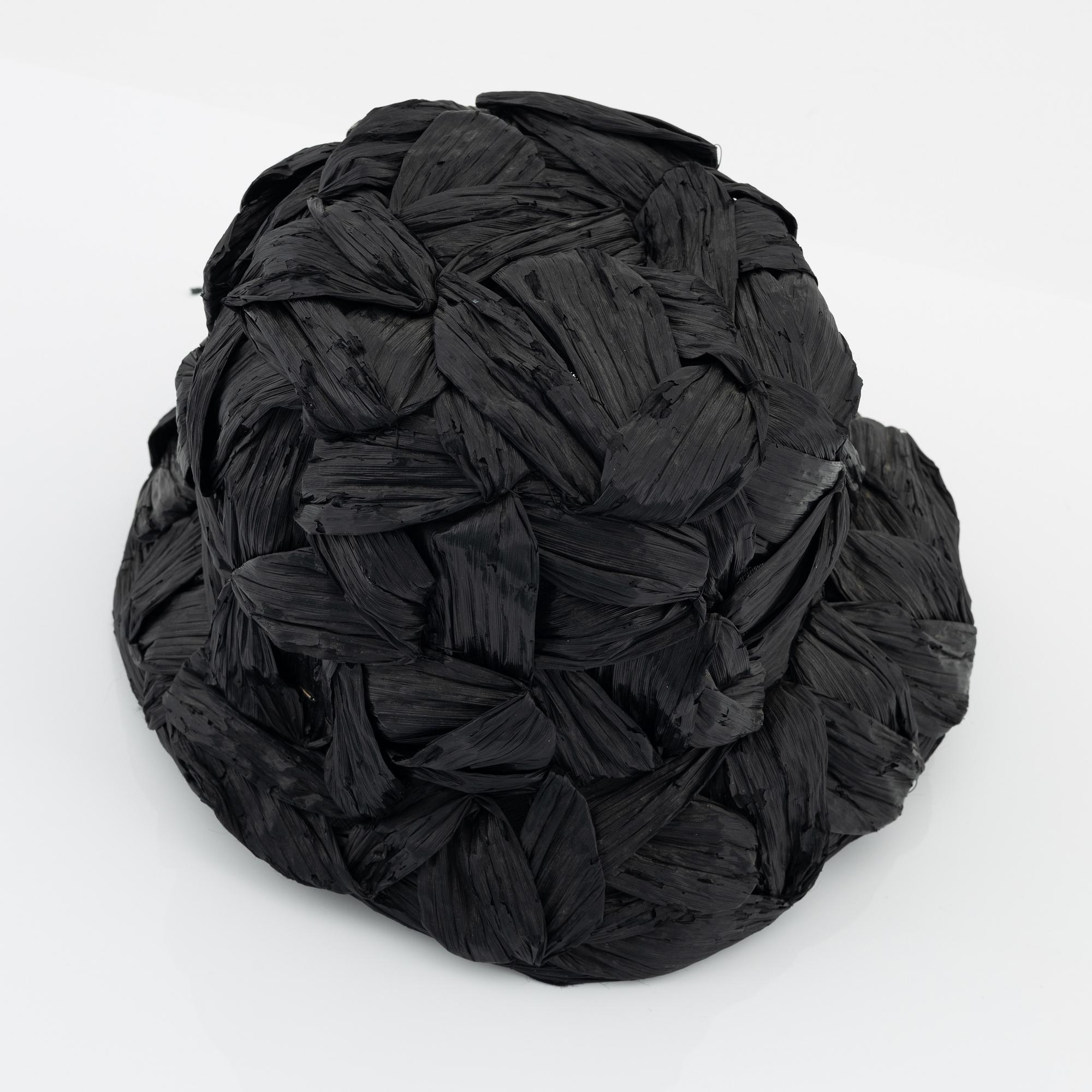 Schiaparelli, hatt.