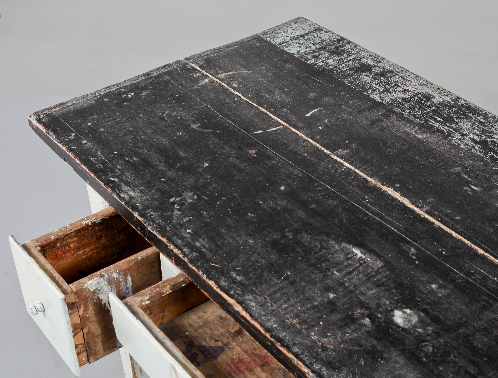 SKRIVBORD, tidigt 1800-tal.