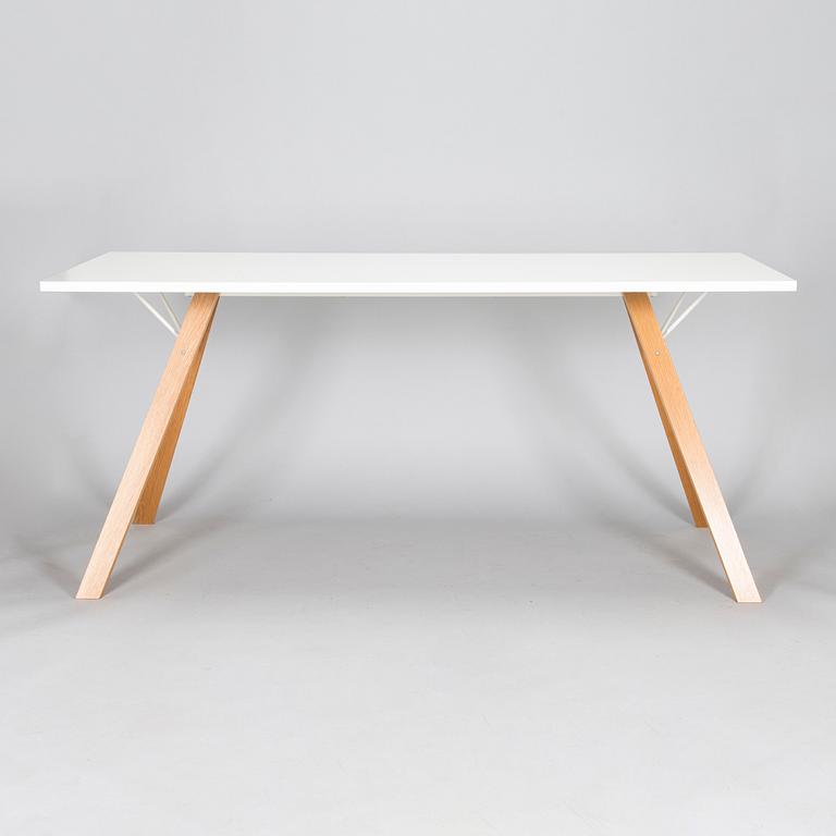Harri Korhonen, a 'Lab' table for Inno, Finland.