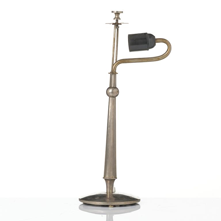 Harald Notini, bordslampa, modell 6932, Arvid Böhlmarks Lampfabrik, Stockholm, 1920-tal.