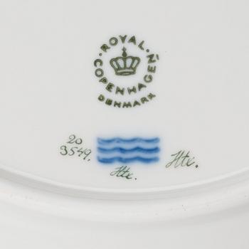 A set of 12 Royal Copenhagen 'Flora Danica' plates, Denmark, 20th Century.