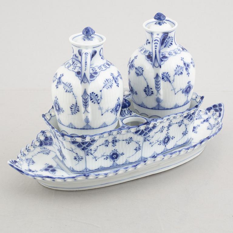 A 'Blue fluted full lace' / 'Musselmalet' porcelain cruet set, Royal Copenhagen, model 1033, 1898-1923.