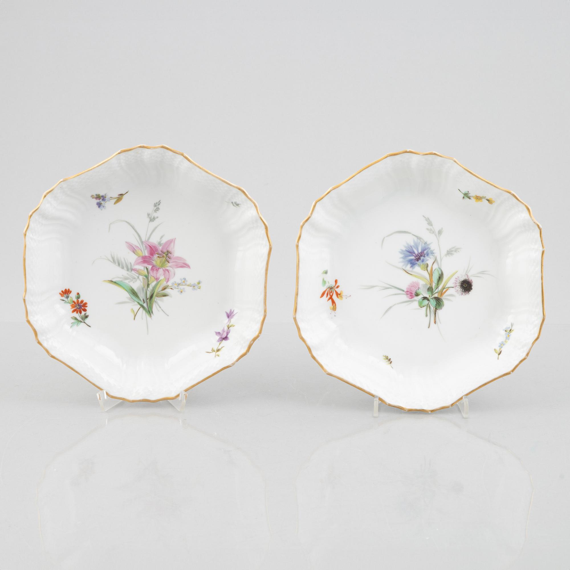 Royal Copenhagen, a pair of deep dishes, Denmark, second half of the 19th century.