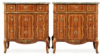 614. A pair of Gustavian 1770's commodes.