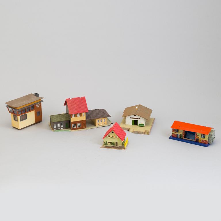 MODELLJÄRNVÄG med TILLBEHÖR, MÄRKLIN, Tyskland, 1960/70-tal.