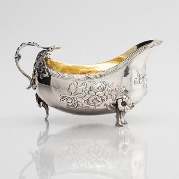 Jacob Lampa, gräddsnäcka, delvis förgyllt silver, Stockholm 1776. Rokoko.