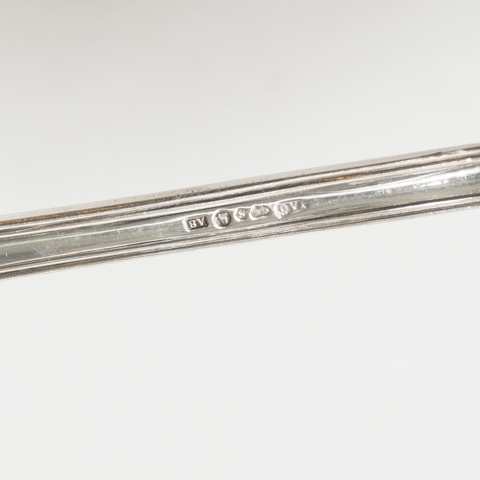 Two Swedish silver tea strainers, mark of A.G. Sundberg, Västerås 1898 and J.A. Öberg, Hudiksvall 1927.