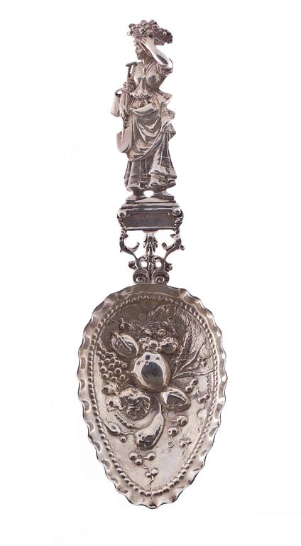 SKED, silver, Hanau, importerad till England av Berthold Muller, 1900-talets början, vikt ca 113g.