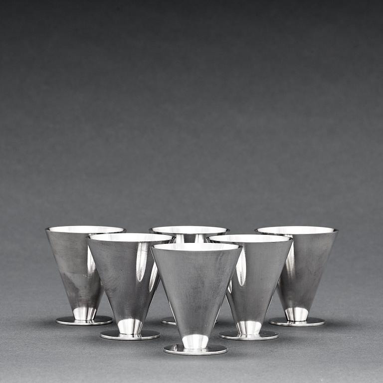 Wiwen Nilsson, a set of 6 sterling cocktail glasses, Lund 1950-1964.