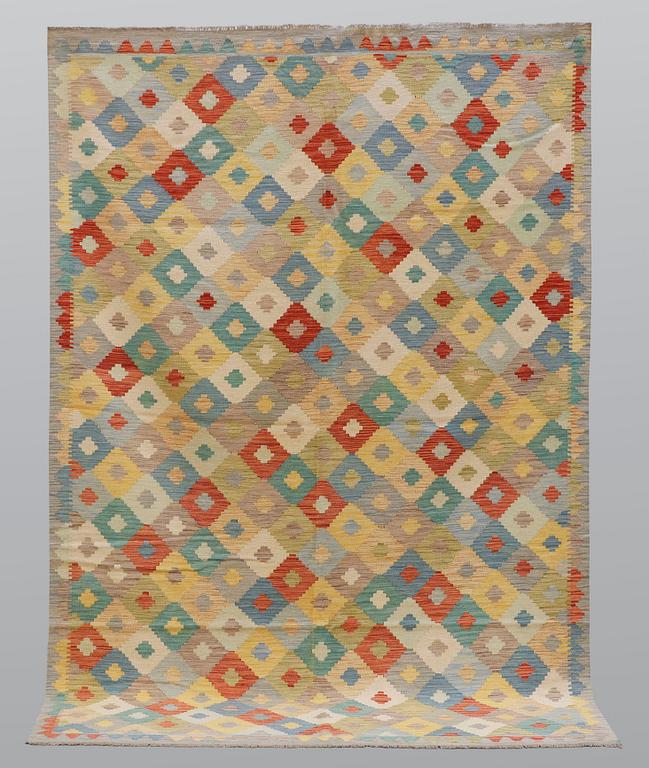 A carpet, kilim, ca 297 x 206 cm.