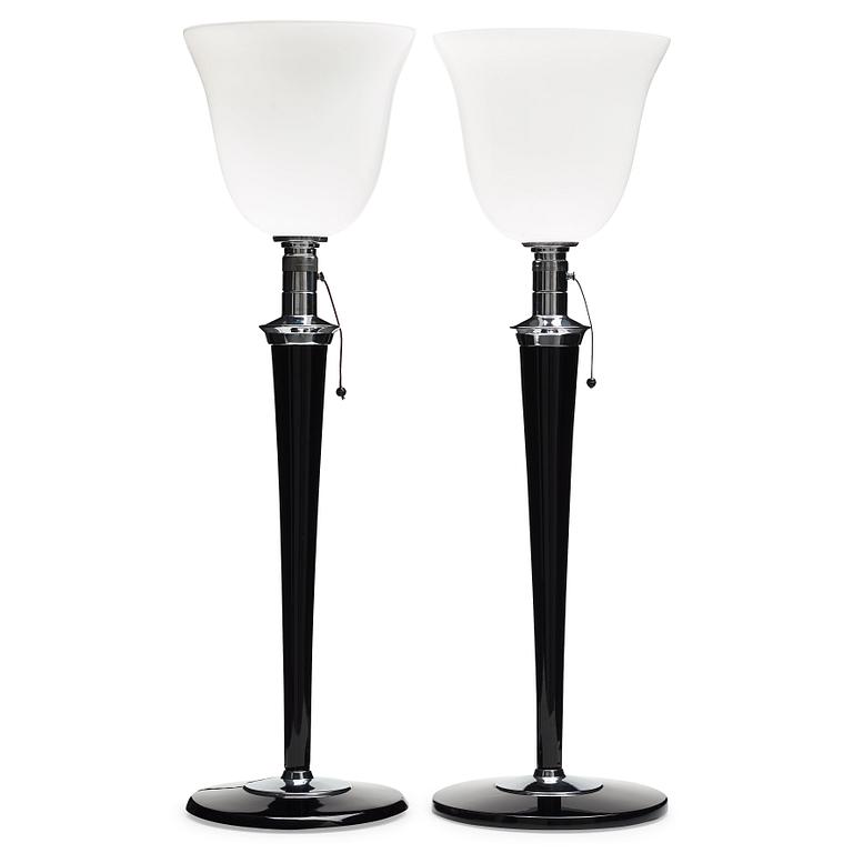 Lampe Mazda, a pair of table lamps, France.