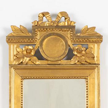 Spegel, gustaviansk, 1700-talets slut.