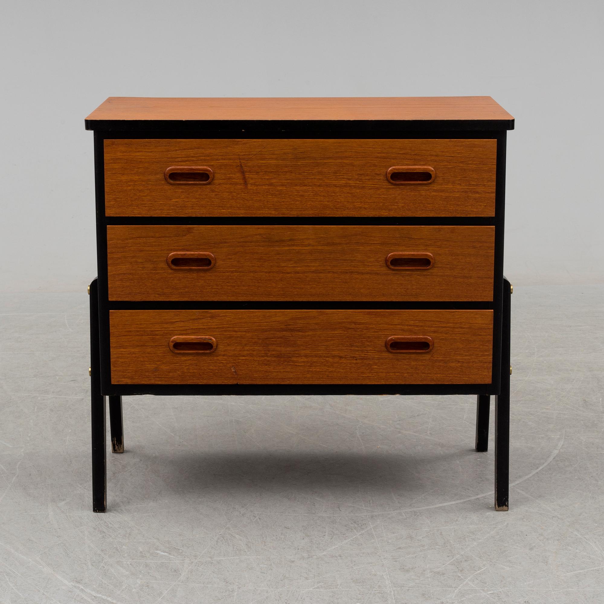 BYRÅ, teak, 1950 / 60-tal.