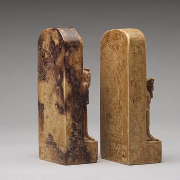A pair of soapstone book stands, Qing dynasty (1664-1912).