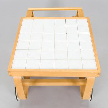 Alvar Aalto, serveringsvagn, modell 900, Artek, Finland, 1970-tal.