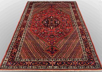 A carpet, Semi-antique Baktiari, ca 303 x 170 cm.