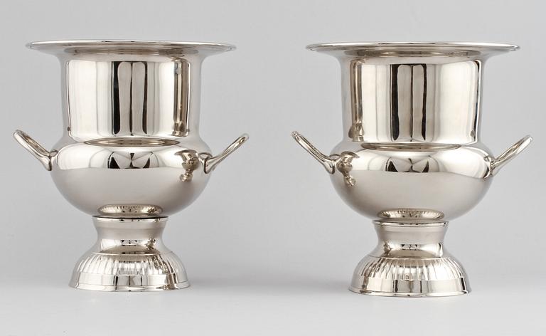 VINKYLARE, 2 st, vitmetall, 1900-talets senare del.