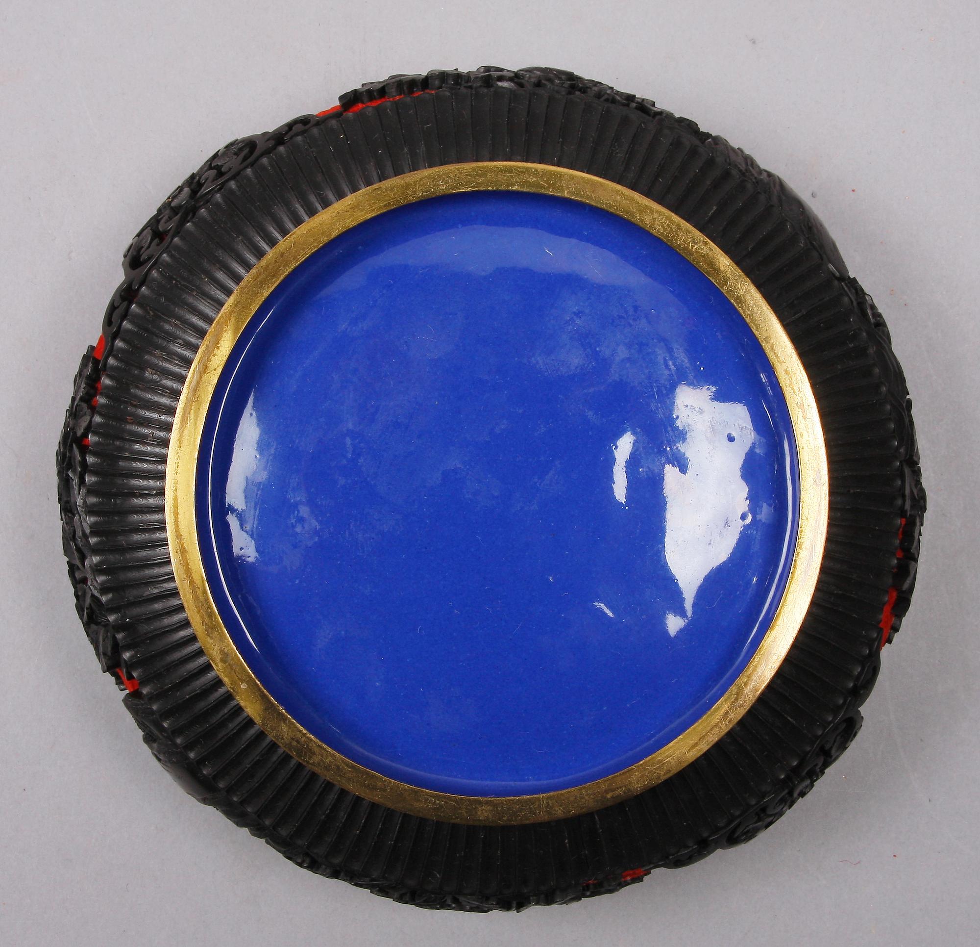 SKÅLAR, 2 st, lack o cloisonné. Kina. 1900-tal.