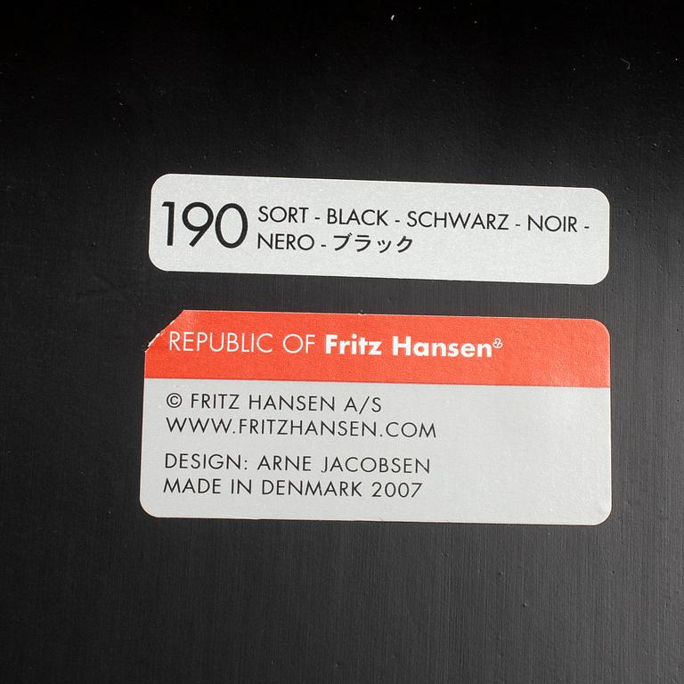 ARNE JACOBSEN, stolar, 3 st, "Myran", Fritz Hansen Danmark, 2005.