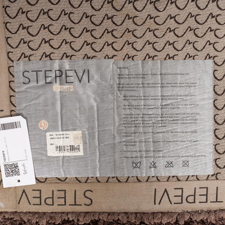 A rug, tufted Stepevi, 192 x 137 cm.