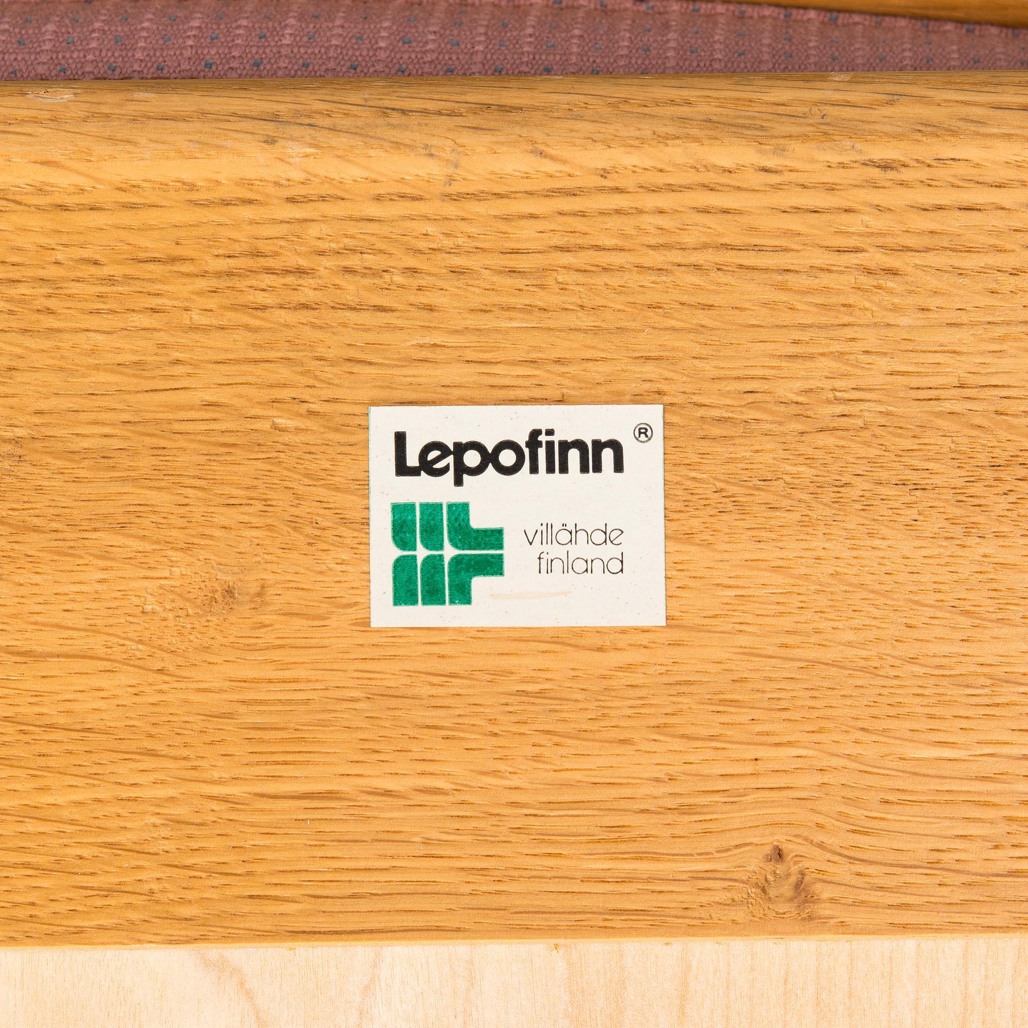 Esko Pajamies, fåtöljer, ett par  "Pele", tillverkare Lepofinn 1970-tal.