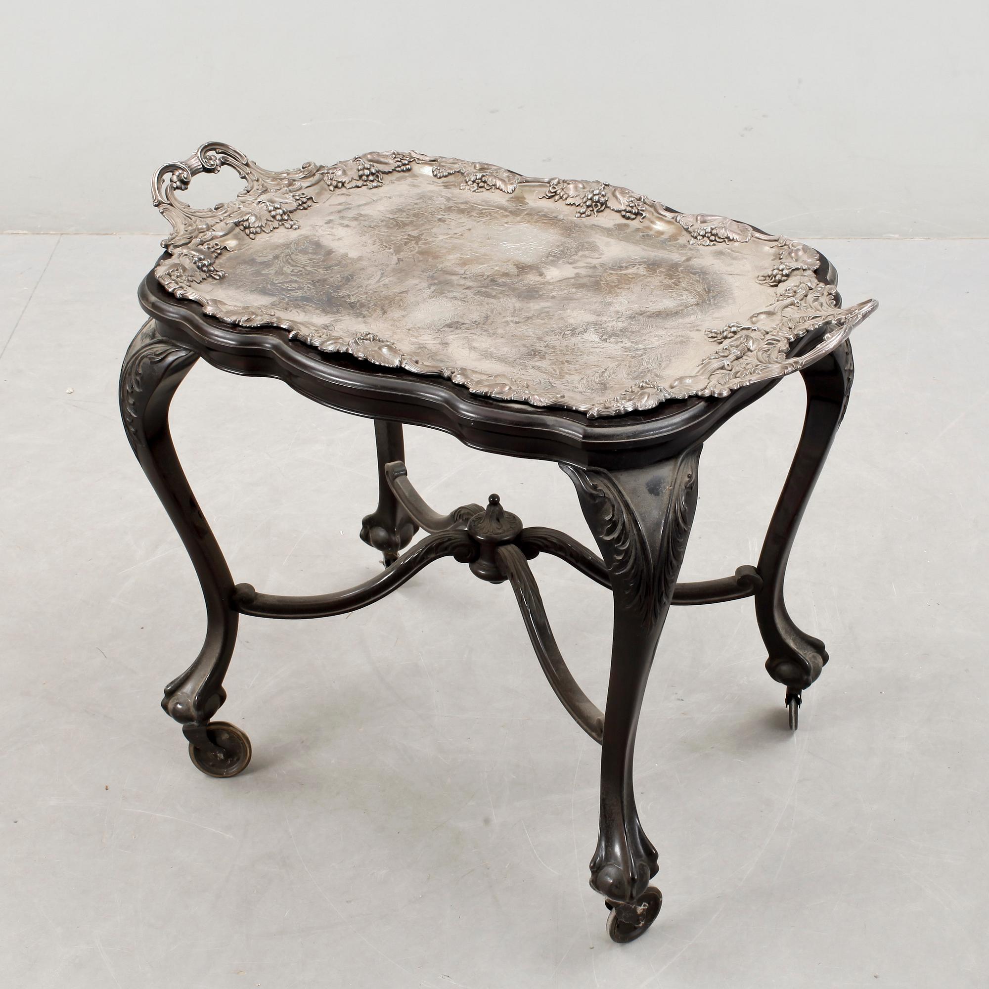 SERVERINGSBORD, pläter samt trä, nyrokoko, 1800-talets andra hälft.