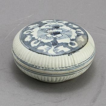 LOCKASK, porslin, Kina, Ming, 1600-talets början.