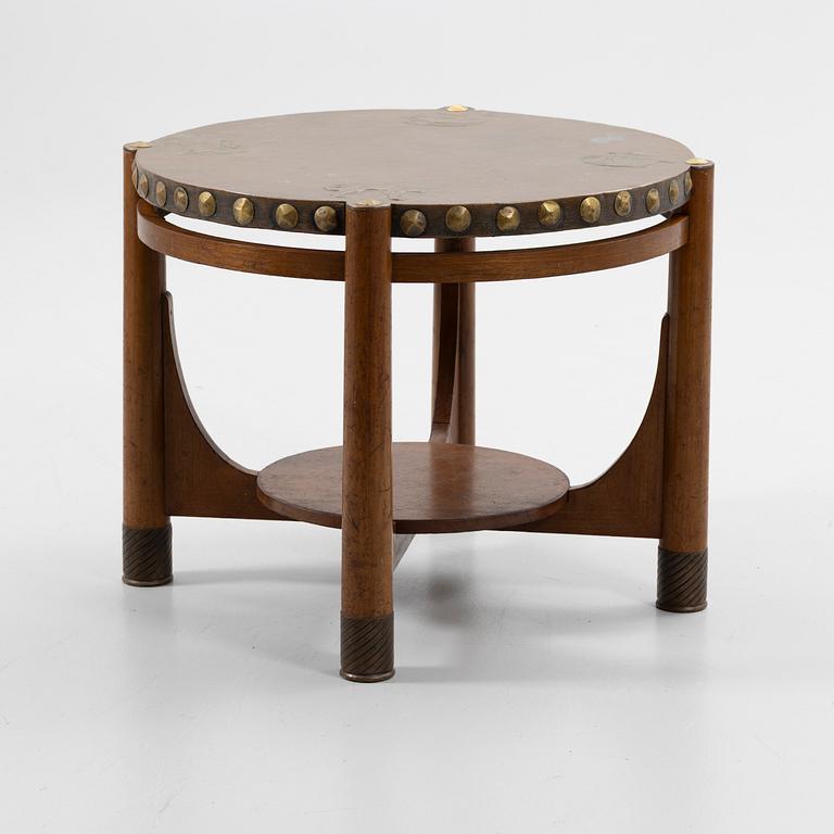 Table, possibly Carl Westman for AB C.E Jonsson, Stockholm, early 20th century.