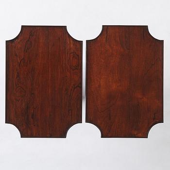 Bord, ett par snarlika, England 1800-tal i Thomas Hopes (1769-1831) manér.