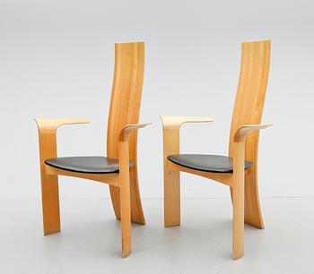 KARMSTOLAR, 1 par, "Iris", Bob & Dries van den Berghe, Tranekær, Danmark, 1900-talets slut.