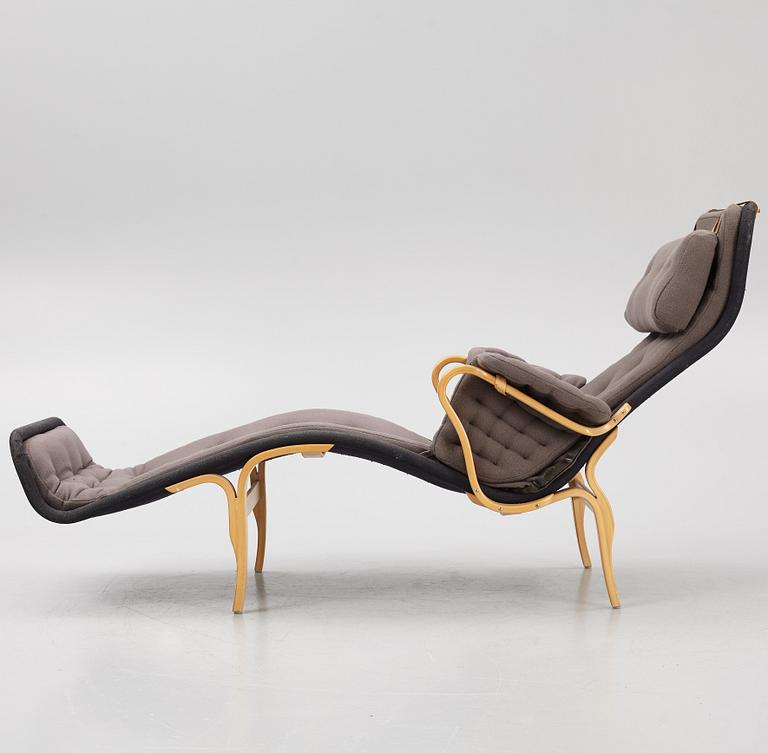 Bruno Mathsson, a 'Pernilla 3' recliner, Dux, second half of the 20th Century.