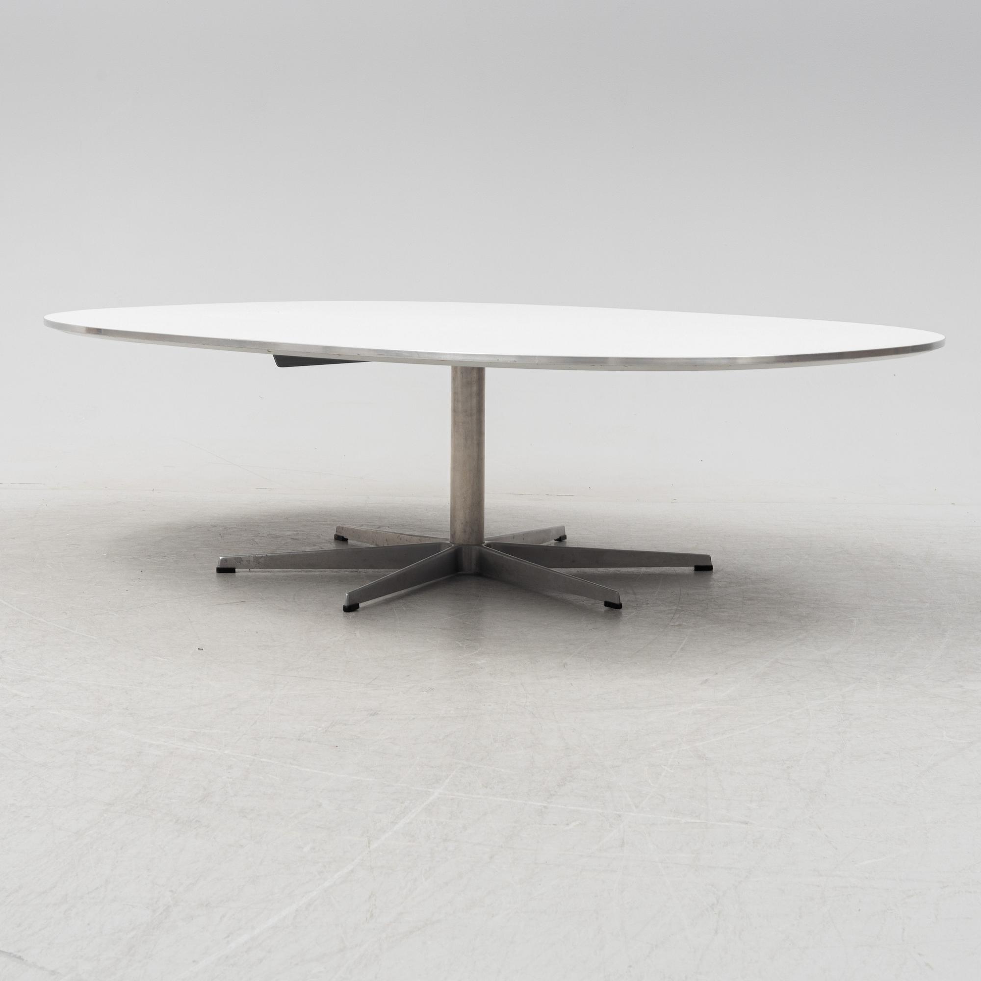 Bruno Mathsson & Piet Hein and Arne Jacobsen, a 'Superellips' coffee table, Fritz Hansen, Denmark, 1975.