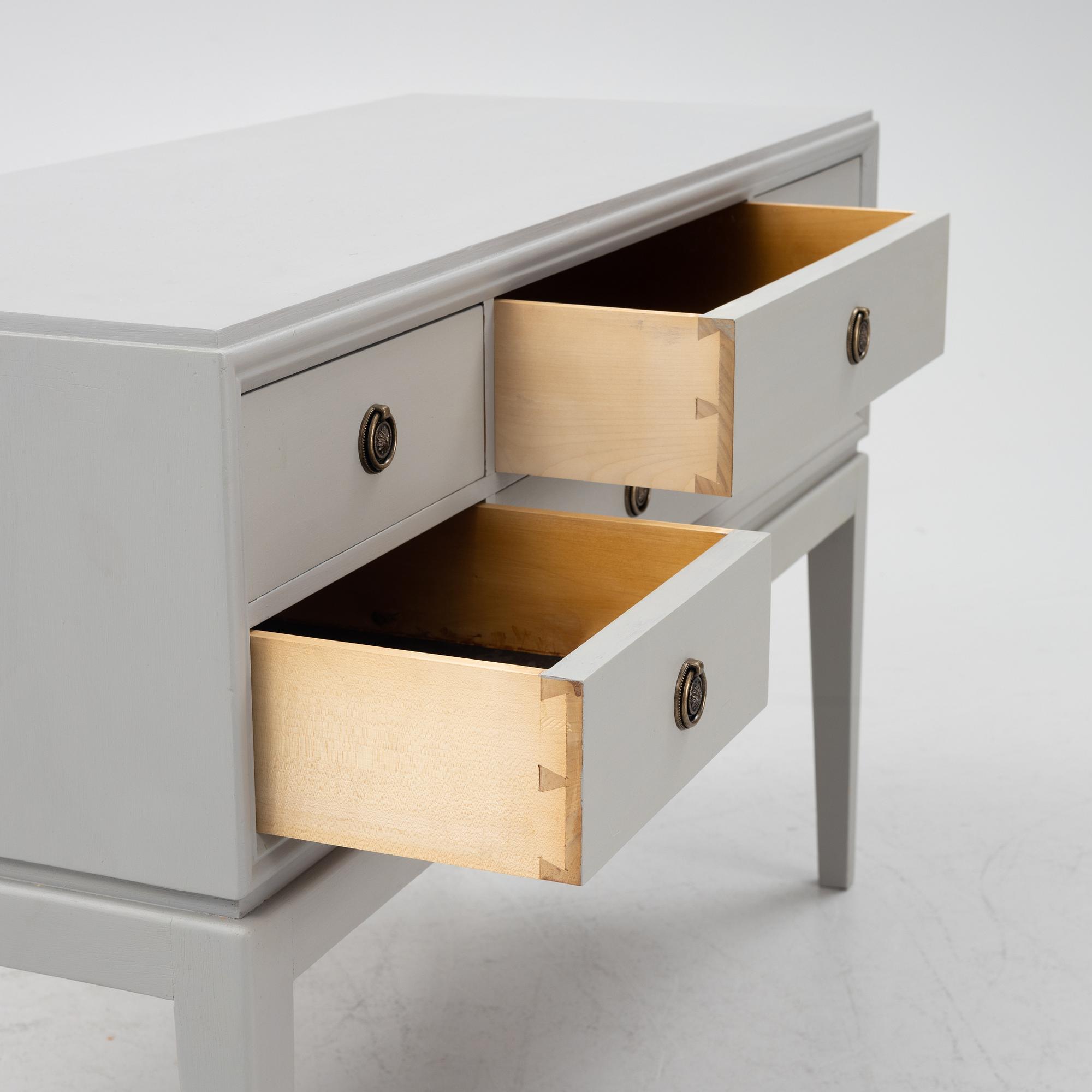 Sideboard, 1900-talets mitt.