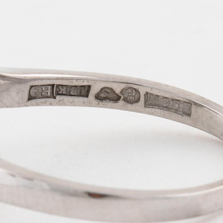 A emerald and single cut diamond ring by Arkadens Guld & Gravyratelje, Göteborg, 1967.