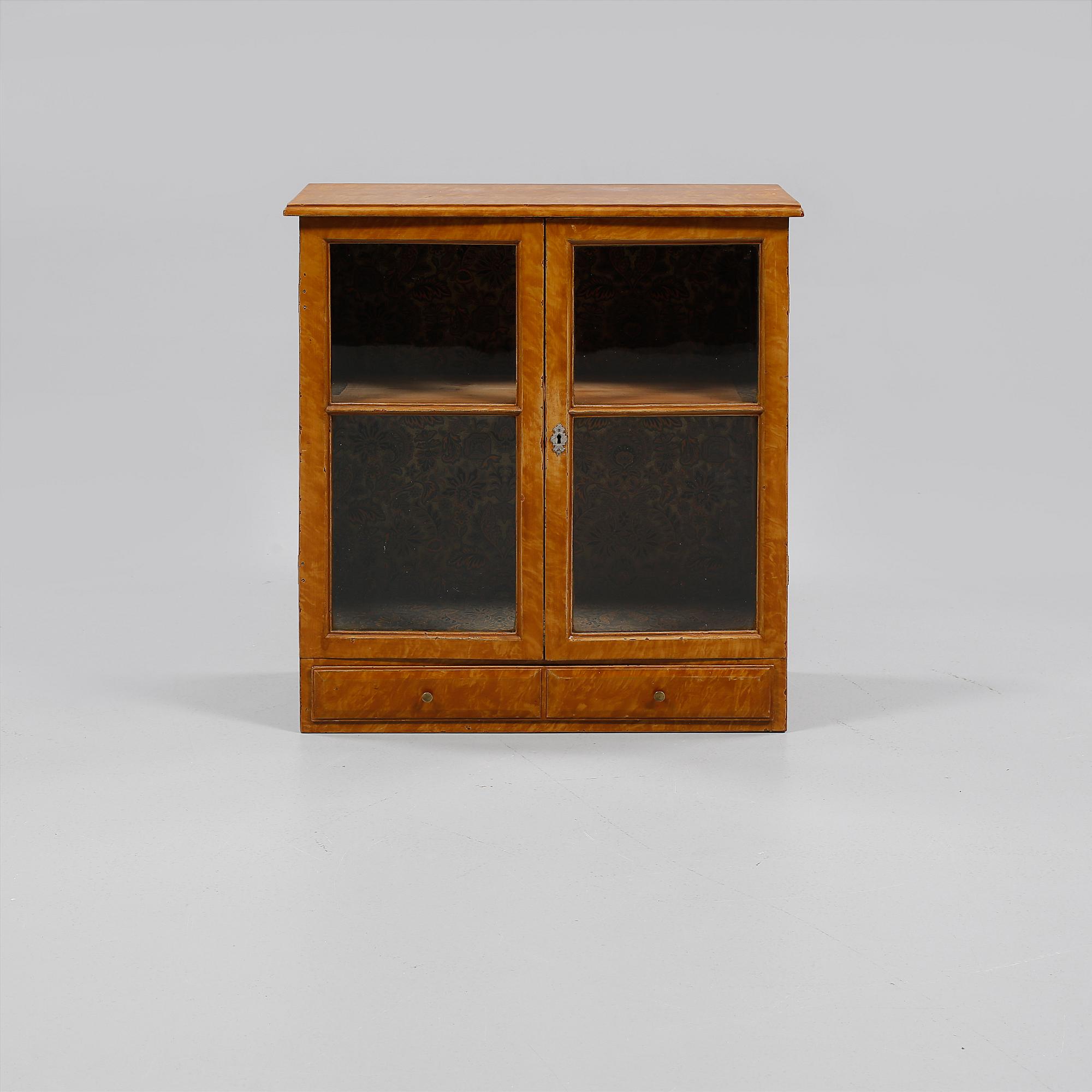 HÄNGSKÅP, 1800-tal.