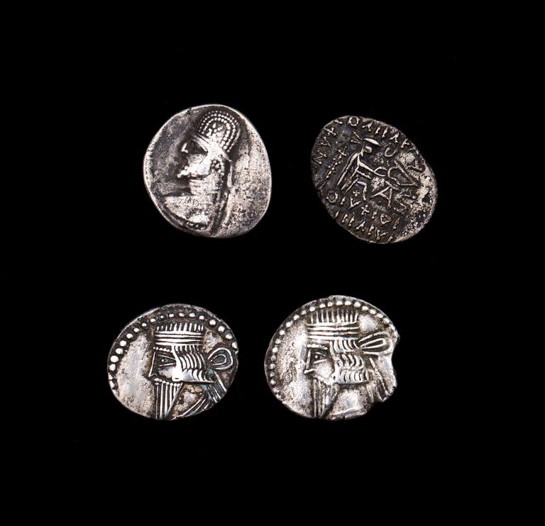 MYNT, 4 st, silver. Grekland, Parthian imperiet 247f.Kr -224 e.Kr. Ca 13g.