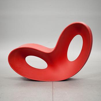 FÅTÖLJ / GUNGSTOL, "Voido" Ron Arad, Magis, Italien. 2000-tal.