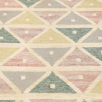 Sigvard Bernadotte, matto, "Harlequin", flat weave, ca 241,5 x 163,5 cm, signed SB.