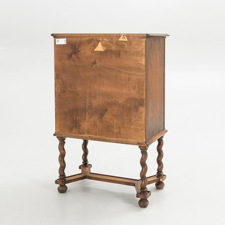 Barskåp, Swedish Grace, Reiners Möbler, Mjölby, daterat 1947.